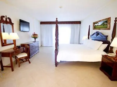 Hotel Jewel Runaway Bay Beach And Golf Resort
